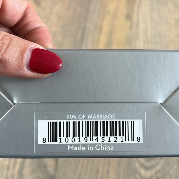 El Arroyo Collectible Christmas Ornament - Picture 4 of 4